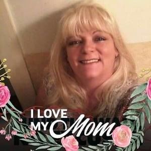 Meet your Posher, Connie